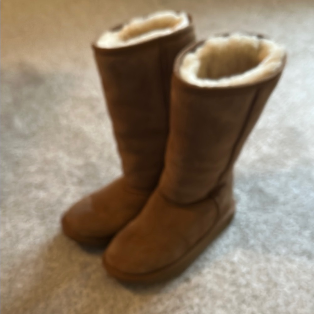UGG Kid’s Classic Boots
